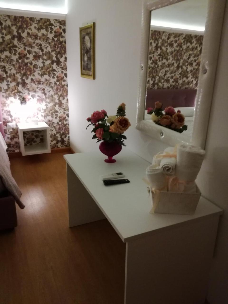 B&B Abatjour - Ambiente Sanificato - Test Antilegionella Assolto 福查 外观 照片