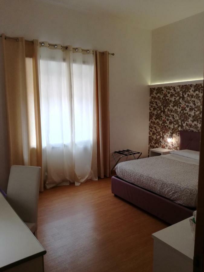 B&B Abatjour - Ambiente Sanificato - Test Antilegionella Assolto 福查 外观 照片