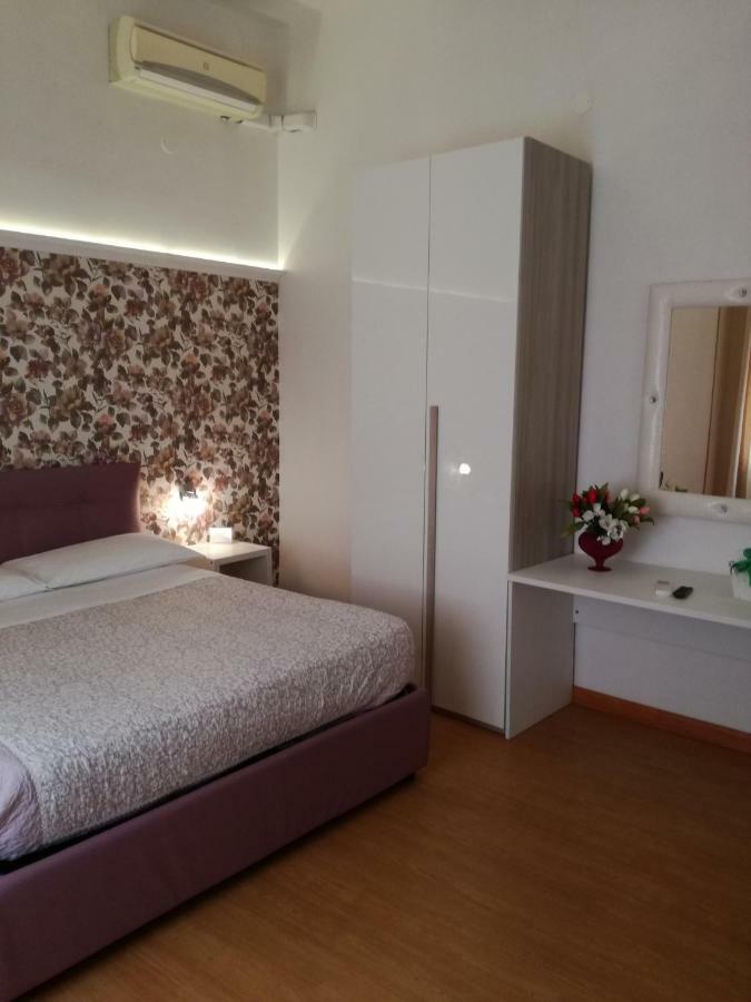 B&B Abatjour - Ambiente Sanificato - Test Antilegionella Assolto 福查 外观 照片